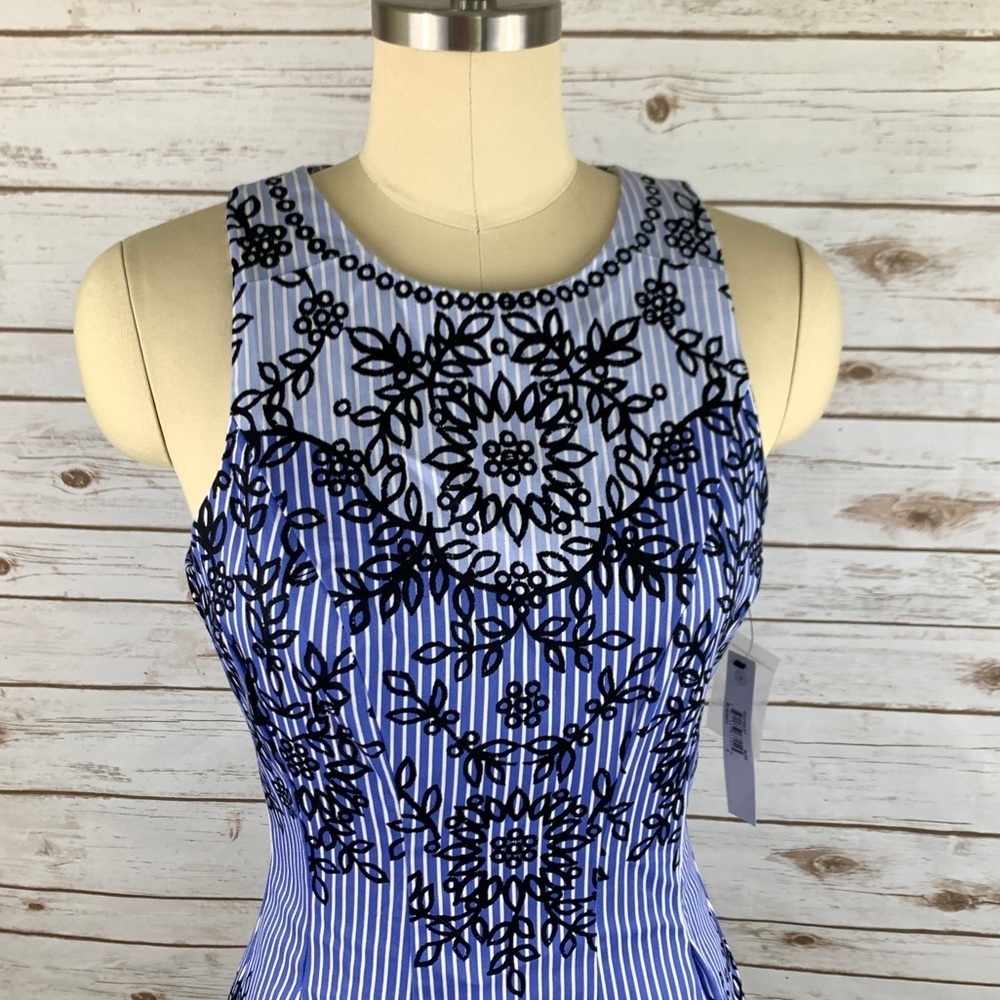 Maggy London Blue & Black Dress with Pockets - Picture 8 of 8